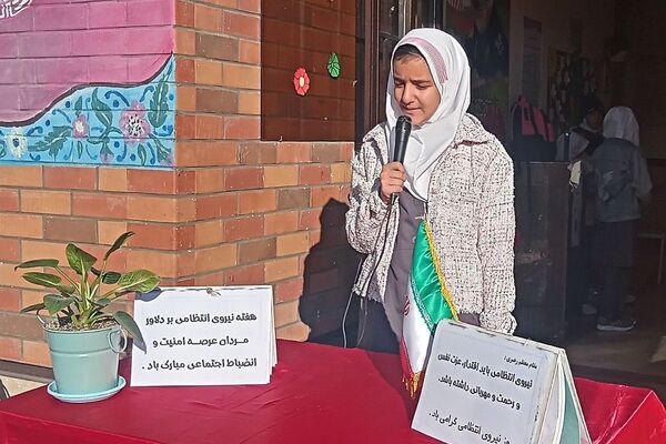 مراسم گرامیداشت هفته نیروی انتظامی در مدارس شهرستان فیروزکوه