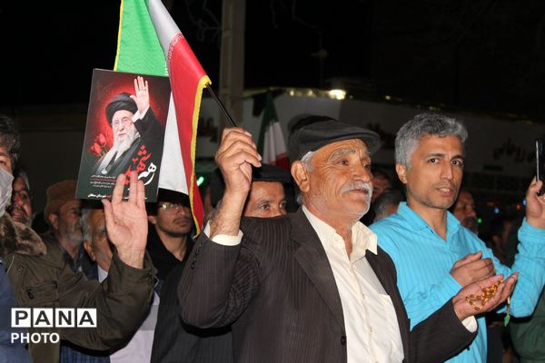 جلوه هایی از حضور باشکوه مردم آشخانه در راهپیمایی