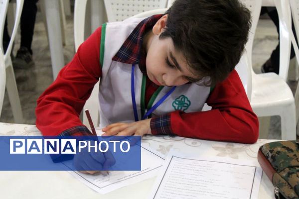 جشنواره رقابت‌های علمی و مهارتی سفیران سلامت‌ در ساری 