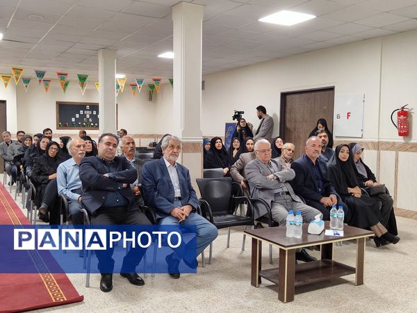 خشت‌گذاری همزمان ۳ باب مدرسه خیری مشارکتی 12 کلاسه در فردیس