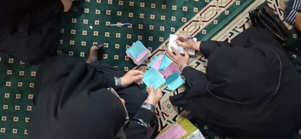 جلسه انجمن اولیاء ومربیان دبستان نیایش