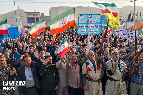 نمایش عظیم اقتدار جان‌فدایان ایران امام رضایی در باشت