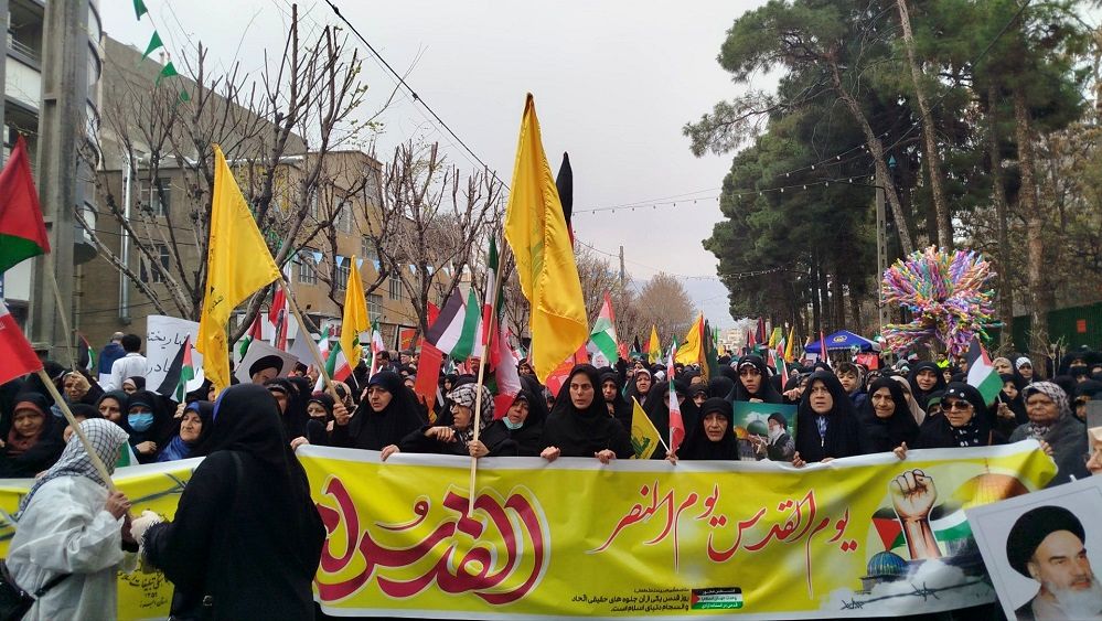 سنگ تمام مردم کرج در راهپیمایی روز قدس 