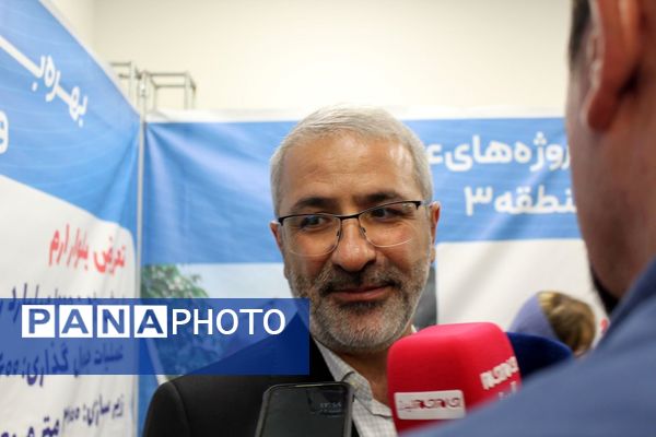 آیین بهره‌برداری از پروژه‌های عمرانی و خدماتی منطقه 3 کرج