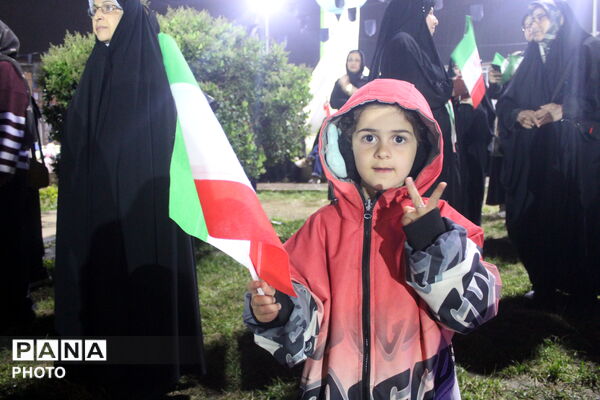 همدلی و همبستگی در گلوگاه