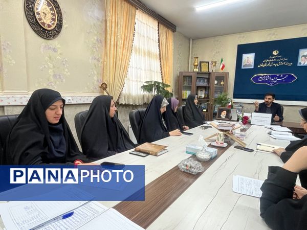 برگزاری جلسه ستاد گرامیداشت دهه فجر 