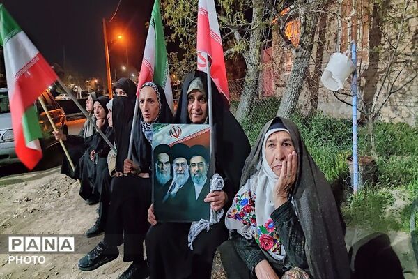 هجدهمین شب از اجتماعات خیابانی در شهر بار نیشابور