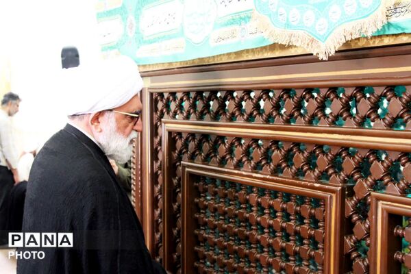 ادای احترام تولیت آستان قدس رضوی به مرد سیاست آیت‌الله مدرس