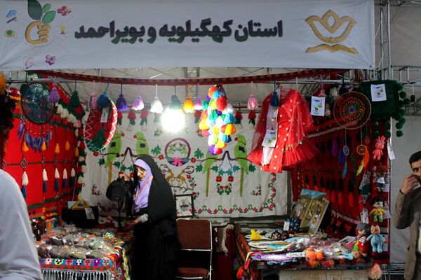 افتتاح نمایشگاه دستاوردهای کانون‌های فرهنگی و تربیتی سراسر کشور در اردوگاه شهید باهنر