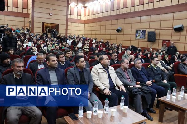 سالگرد پیروزی انقلاب اسلامی و روز جوان در محمودآباد 