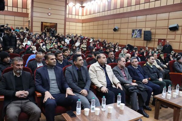 سالگرد پیروزی انقلاب اسلامی و روز جوان در محمودآباد 