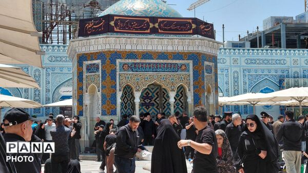 عاشورای شیعیان در حرم مطهر رضوی