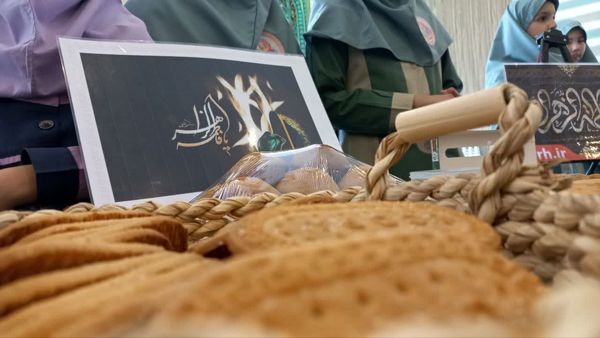 سه شنبه های مهدوی در دبستان شاهد تحقیقی ناحیه 6 
