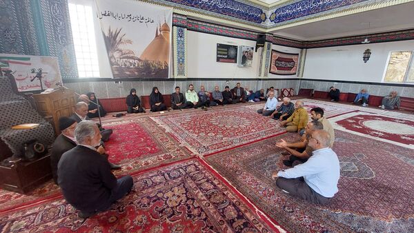 برگزاری میز خدمت به‌مناسبت هفته دولت در بلده