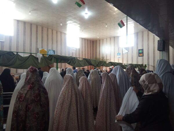 نماز جماعت؛ پیوند عاشقان خدا در اعتکاف مسجد جامع سلطان‌آباد رخ 