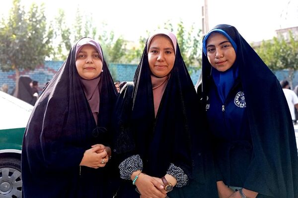 راهپیمایی مردم ولایتمدار بهارستان 2 در محکومیت جنایات رژیم صهیونیستی