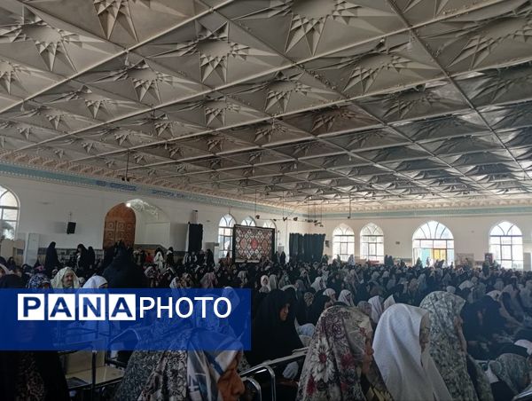 نماز جمعه در کاشمر