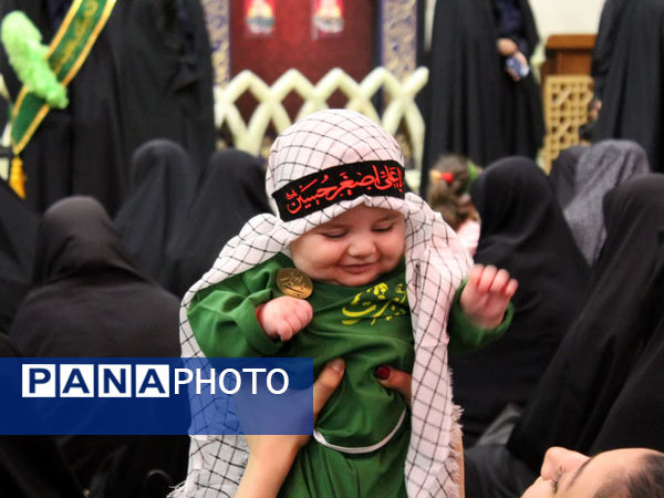 گهواره‌های عاشورایی و لالایی مادران همنوا با کودکان شهید