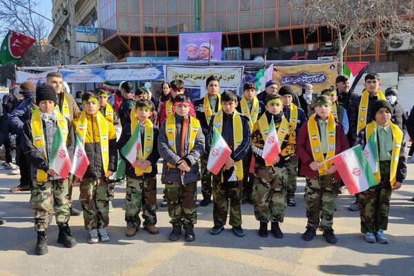 حماسه باشکوه راهپیمایی22 بهمن دراستان اردبیل 