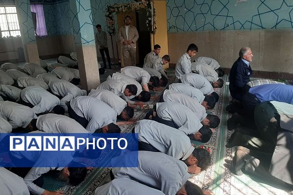 جشن عبادت و بندگی پسران ناحیه ۲ بهارستان