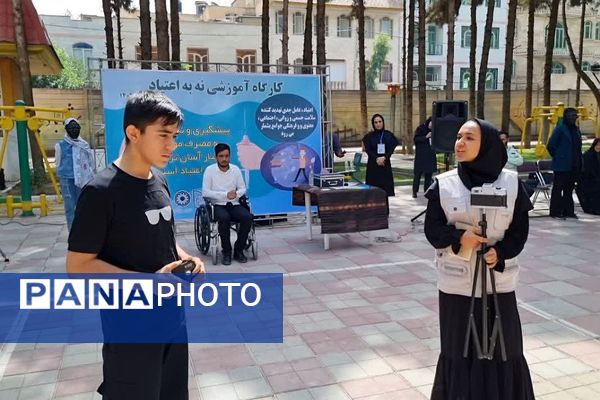 کارگاه آموزشی با موضوع نه به اعتیاد در مجموعه فرهنگی، ورزشی بانوان شهرستان قرچک