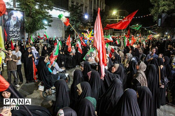شب چهلم خاکسپاری رهبر شهید در زنجان