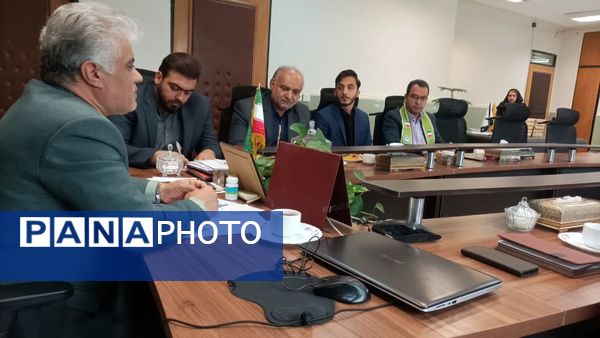 جلسه شورای برنامه‌ریزی سازمان دانش‌آموزی ناحیه یک شیراز