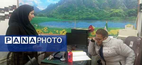 جلسه دیدار چهره به چهره والدین با دبیران در کاشمر