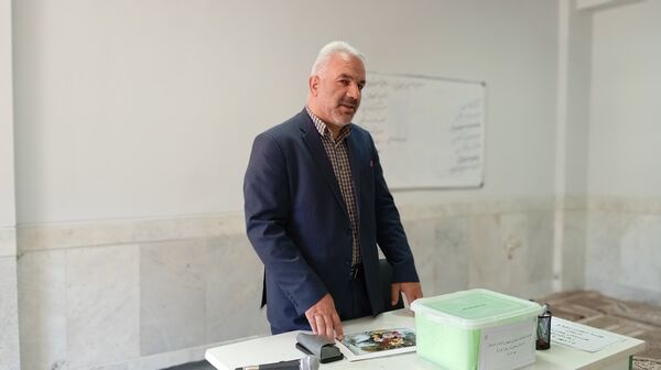ارتقای مشارکت اولیا و مربیان در هنرستان حضرت زهرا (س) بن