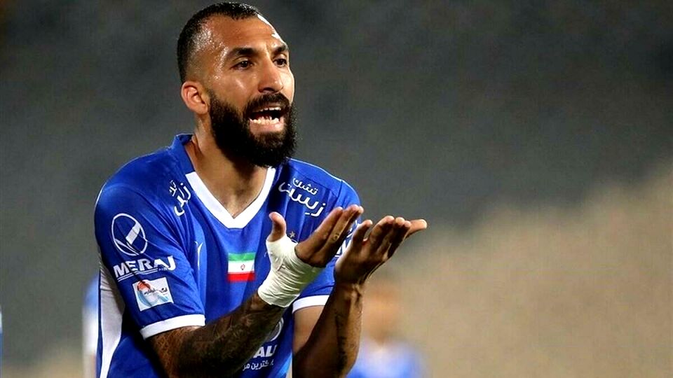 حمله چشمی به برخی بازیکنان بعد از شکست تلخ