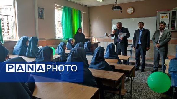 مانور استانی بازگشایی مدرسه در دبیرستان بهار آزادی قائمشهر