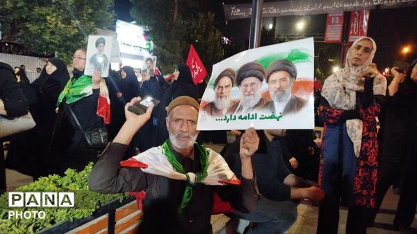 حماسه سازی مردم برای صد و بیست و چهار شب در مسجد جامع شهرستان نیشابور