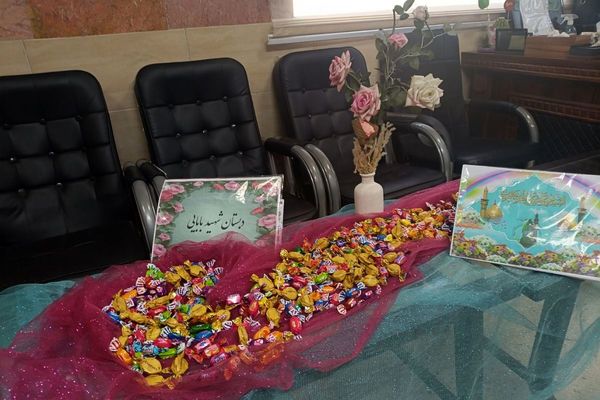 مدرسه شهید عباس بابایی  غرق در شادی شعبان