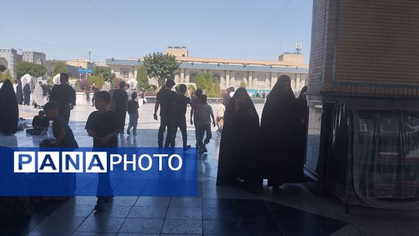 حال و هوای حرم مطهر رضوی در اربعین حسینی