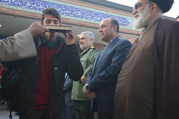 قدم‌هایی به سوی خاطره‌ها؛ 