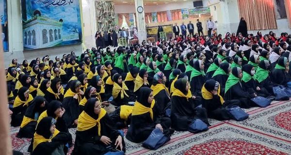 حضور دانش آموزان زیارت اولی استان اصفهان در مشهدمقدس 