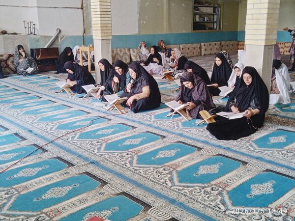 پایان سه روز خلوت معنوی معتکفان با دعا و نیایش