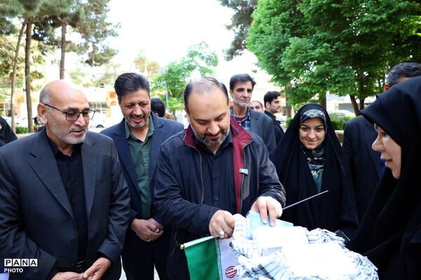 سفر صادق حسین زاده ملکی، معاون پرورشی و فرهنگی وزارت آموزش و پرورش به استان یزد