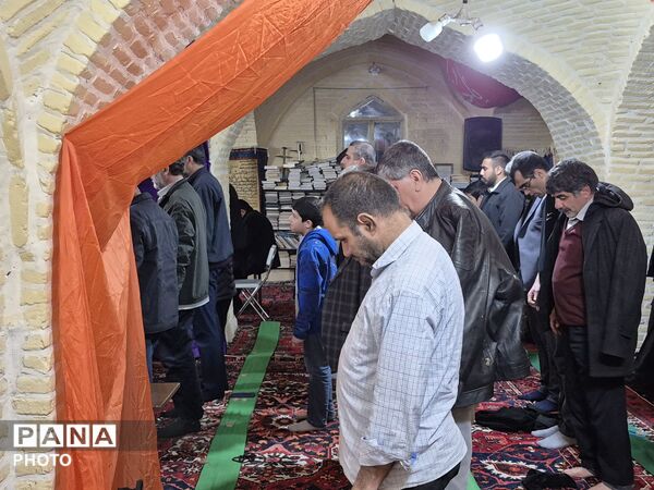 طراوت بندگی در قلب فارسان