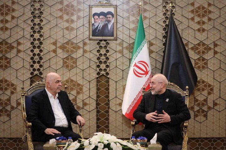 خونخواهی امام شهید، آزادی قدس است/پیاده‌سازی تفاهم با آمریکا سخت، اما شدنی است