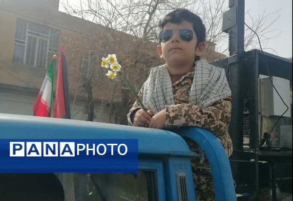 شمع ۴۷ سالگی را با طوفان غیرت مردم فوت کردیم