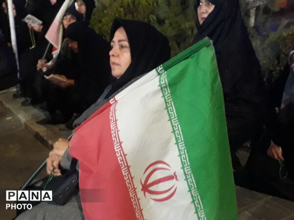 دویست و سی و دو شب از اجتماعات شبانه حسینیه امام خمینی نیشابور 