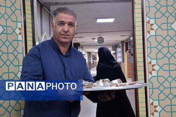 گرامیداشت ولادت بانوی دو عالم در اداره آموزش و پرورش ناحیه یک شهرری