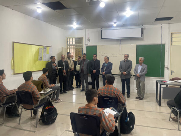 بازدید میدانی و گردهمایی راهبردی مسئولان آموزش و پرورش کاشان از مجتمع مدارس سما دانشگاه آزاد اسلامی