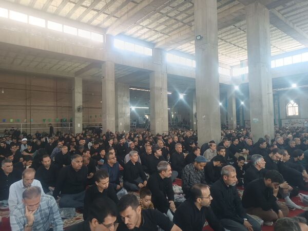 دومین نماز جمعه ماه محرم در نیشابور 