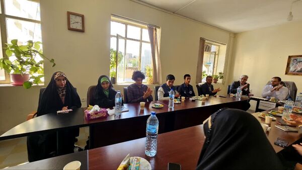 نشست قائم‌مقام سازمان دانش‌آموزی با دانش‌آموز خبرنگاران پانا کهگیلویه و بویراحمد