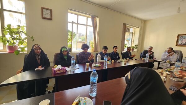 نشست قائم‌مقام سازمان دانش‌آموزی با دانش‌آموز خبرنگاران پانا کهگیلویه و بویراحمد