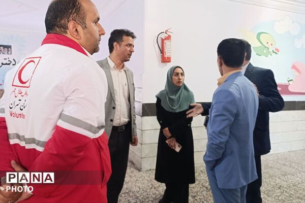 دومین کاروان سلامت جمعیت هلال‌احمر در مدرسه شهید رستمی ،شهرستان قدس 