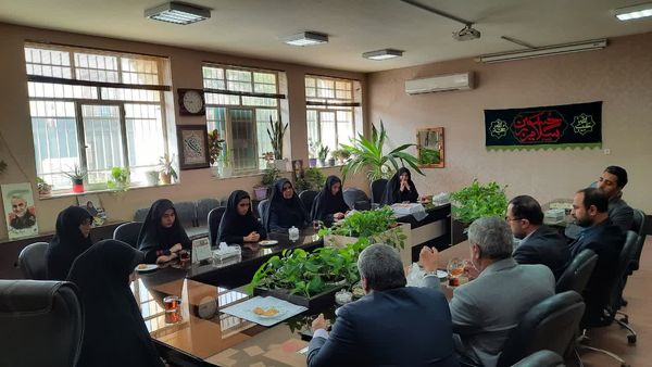 طنین زنگ مهر، ایثار و مقاومت در دبیرستان شاهد طالقانی