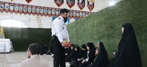 کلاس آموزشی اطفای حریق ویژه اعضای ستاد نماز جمعه محمدشهر کرج 
